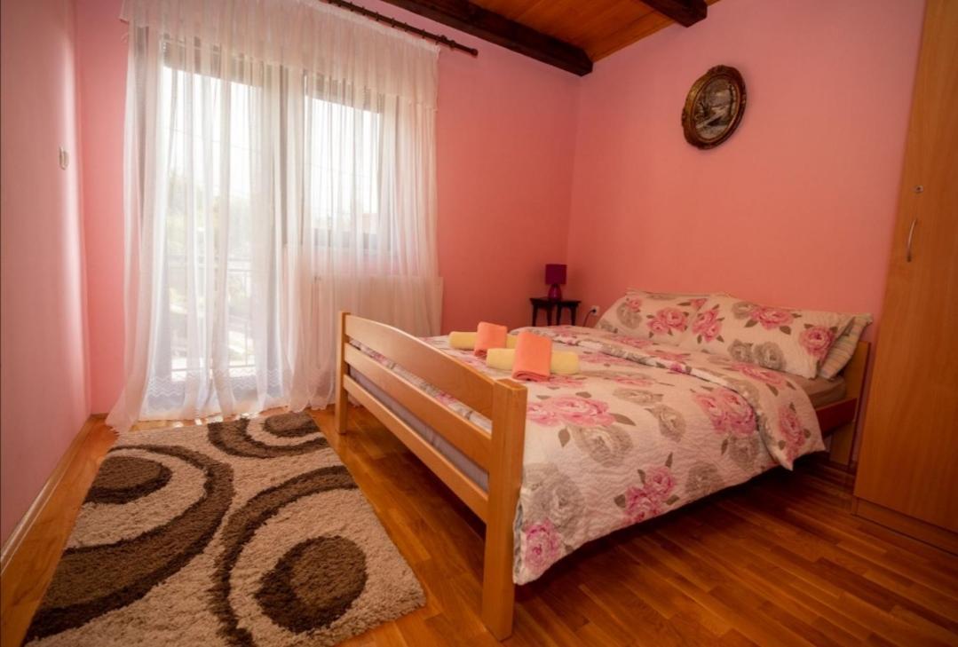 Holiday Home Lana Fužine Kültér fotó