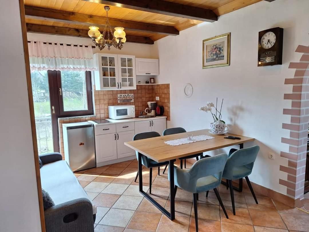 Holiday Home Lana Fužine Kültér fotó